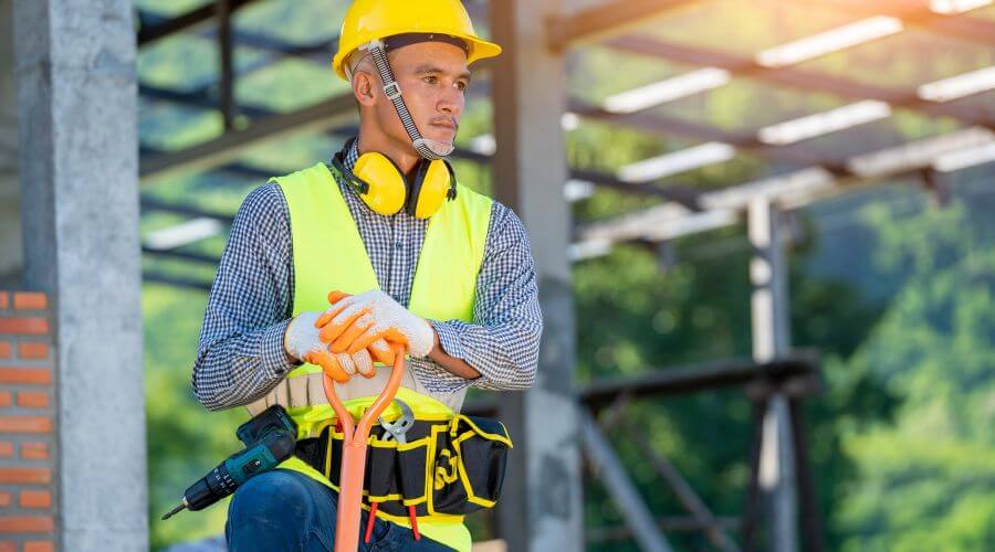 Professional gutter cleaning in Allen, KS